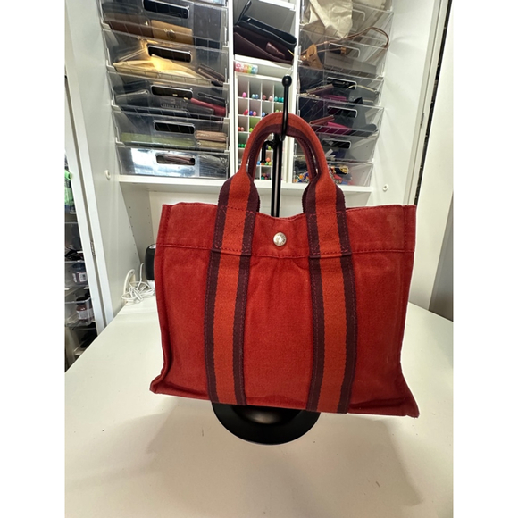 Women's Hermes Tote Bag Small Red - Picture 2 of 16